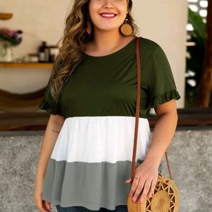 Peplum shirt, color cordinated.